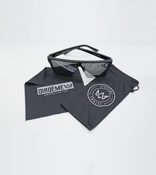 SOL FLARE - BLACK/BLACK