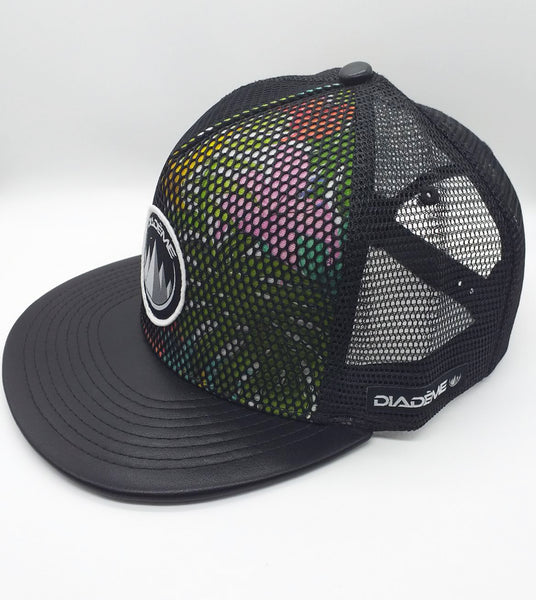 CACHÉ SNAPBACK