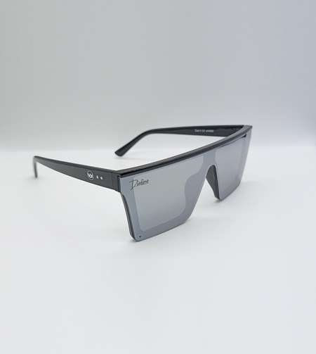 MOUNTAIN MANA KEYCHAIN