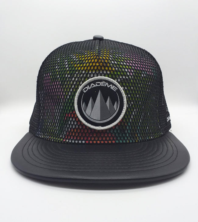 CACHÉ SNAPBACK